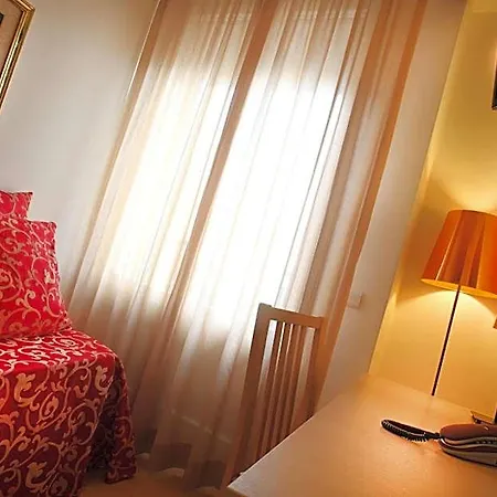 Hotel Mimosa 3*